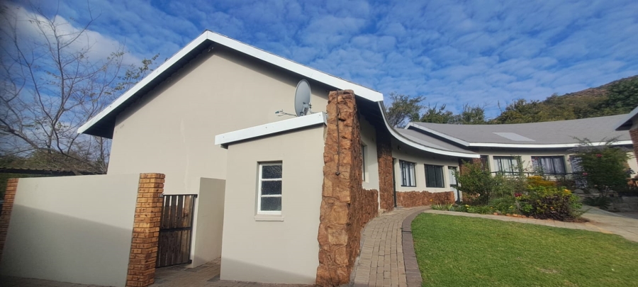 1 Bedroom Property for Sale in Wigwam North West